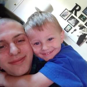 Meet your Posher, Dylan